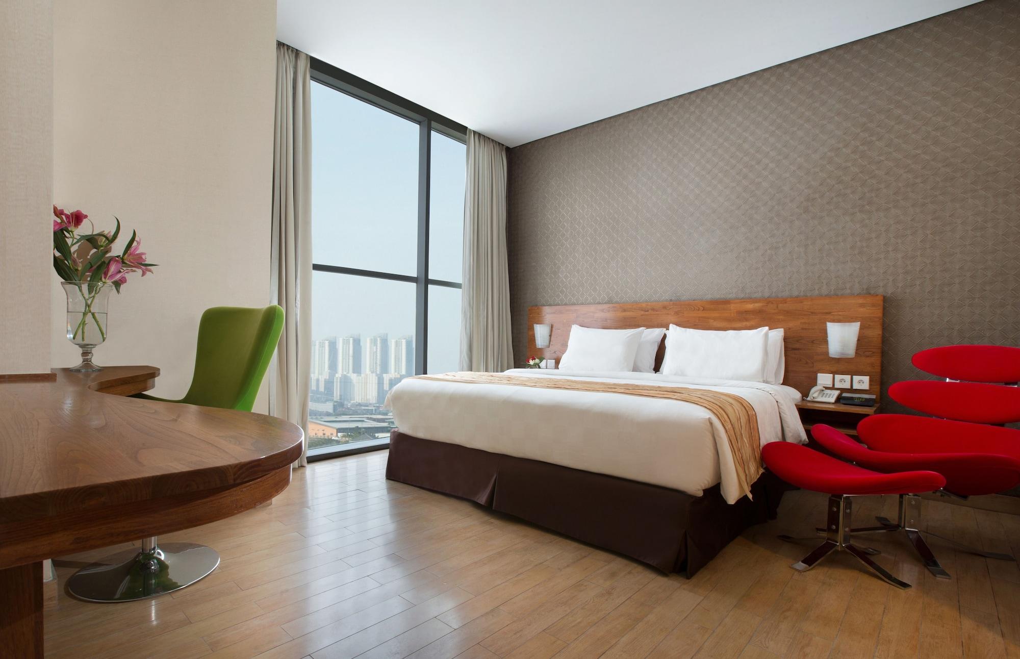 Hariston Hotel & Suites, Pluit - Jakarta Exterior photo